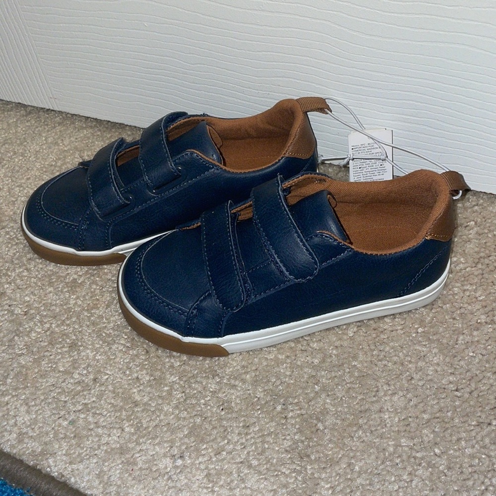 Old navy toddler boys sneakers